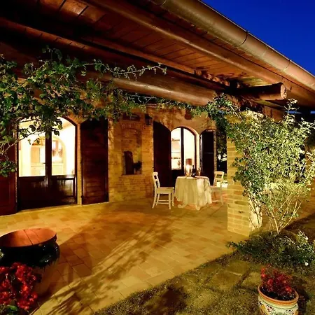 Rustic Montecosaro (Marche)