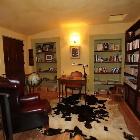 Villa Rustic Montecosaro (Marche)